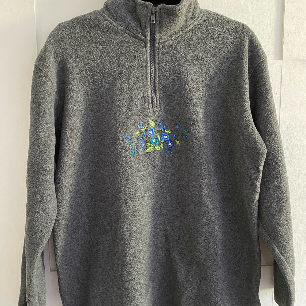 grey embroidered quarter zip pullover medium
